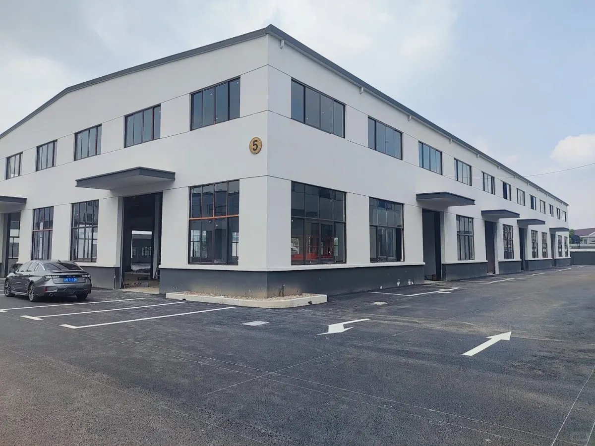 JUNKE manufacturing facility